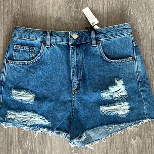 NWT Topshop Authentic High Waited Mom Jean Shorts
